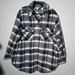 Terra & Sky Women's Plus Size Brushed Plaid Button Down Shacket, 1X
